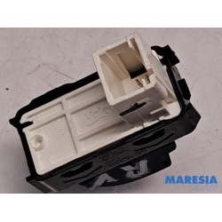 Citroen - C4 Picasso - Electric window switch