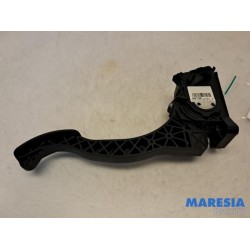 Citroen - C4 Picasso - Accelerator pedal