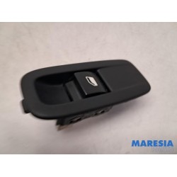 Citroen - C4 Picasso - Electric window switch