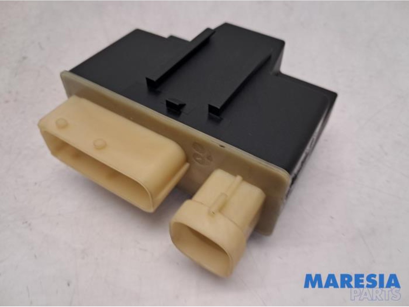 Citroen - C4 Picasso - Glow plug relay