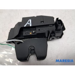 Citroen - C4 Picasso - Tailgate lock mechanism