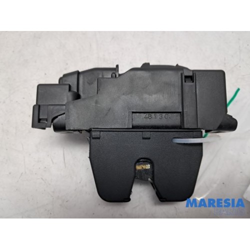 Citroen - C4 Picasso - Tailgate lock mechanism