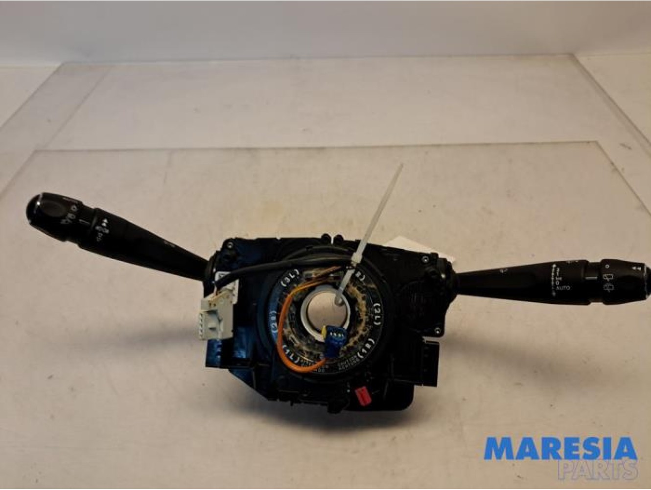 Citroen - C4 Picasso - Steering column stalk