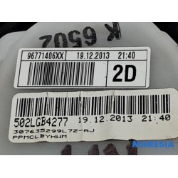 Citroen - C4 Picasso - Rear seatbelt, right
