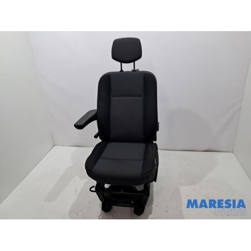 Renault - Master - Seat, left