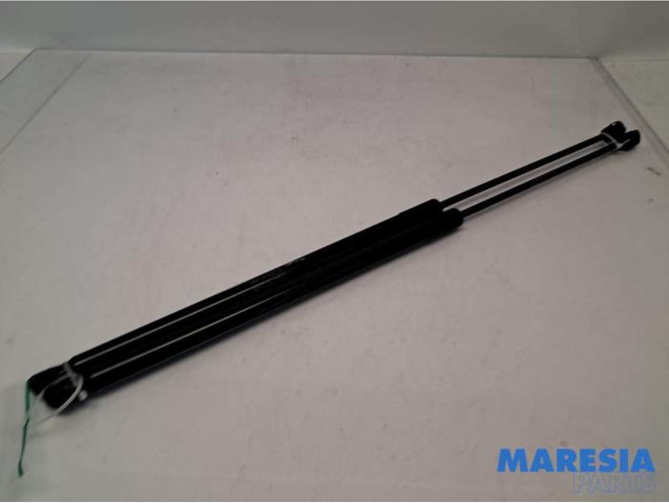 Citroen - C4 Picasso - Set of tailgate gas struts