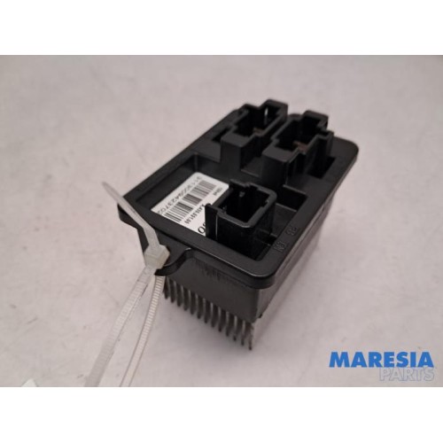 Citroen - C4 Picasso - Heater resistor