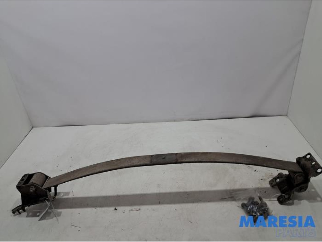Renault - Master - Rear leaf spring