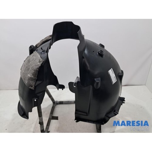 Citroen - C4 Picasso - Wheel arch liner