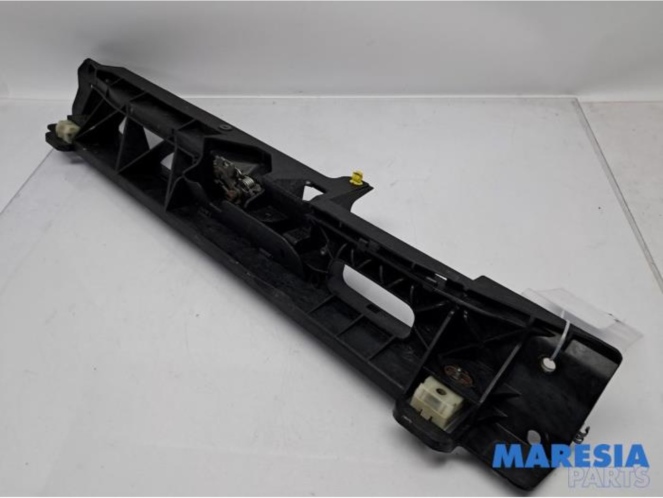 Citroen - C4 Picasso - Lock plate