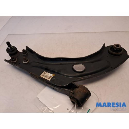 Citroen - C4 Picasso - Front lower wishbone, right