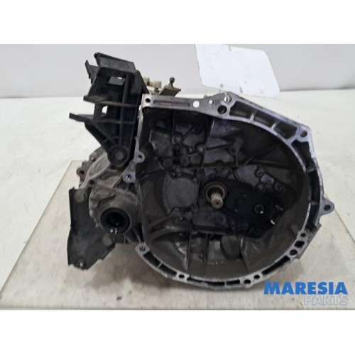 Peugeot - 208 - Gearbox