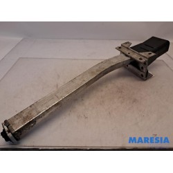 Citroen - C4 Picasso - Front part support