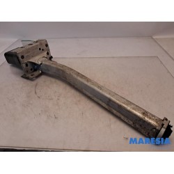 Citroen - C4 Picasso - Front part support