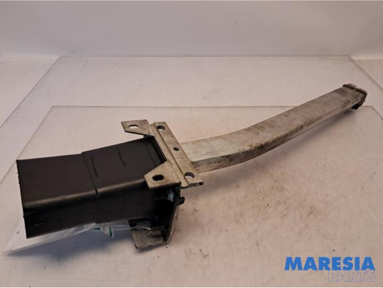 Citroen - C4 Picasso - Front part support