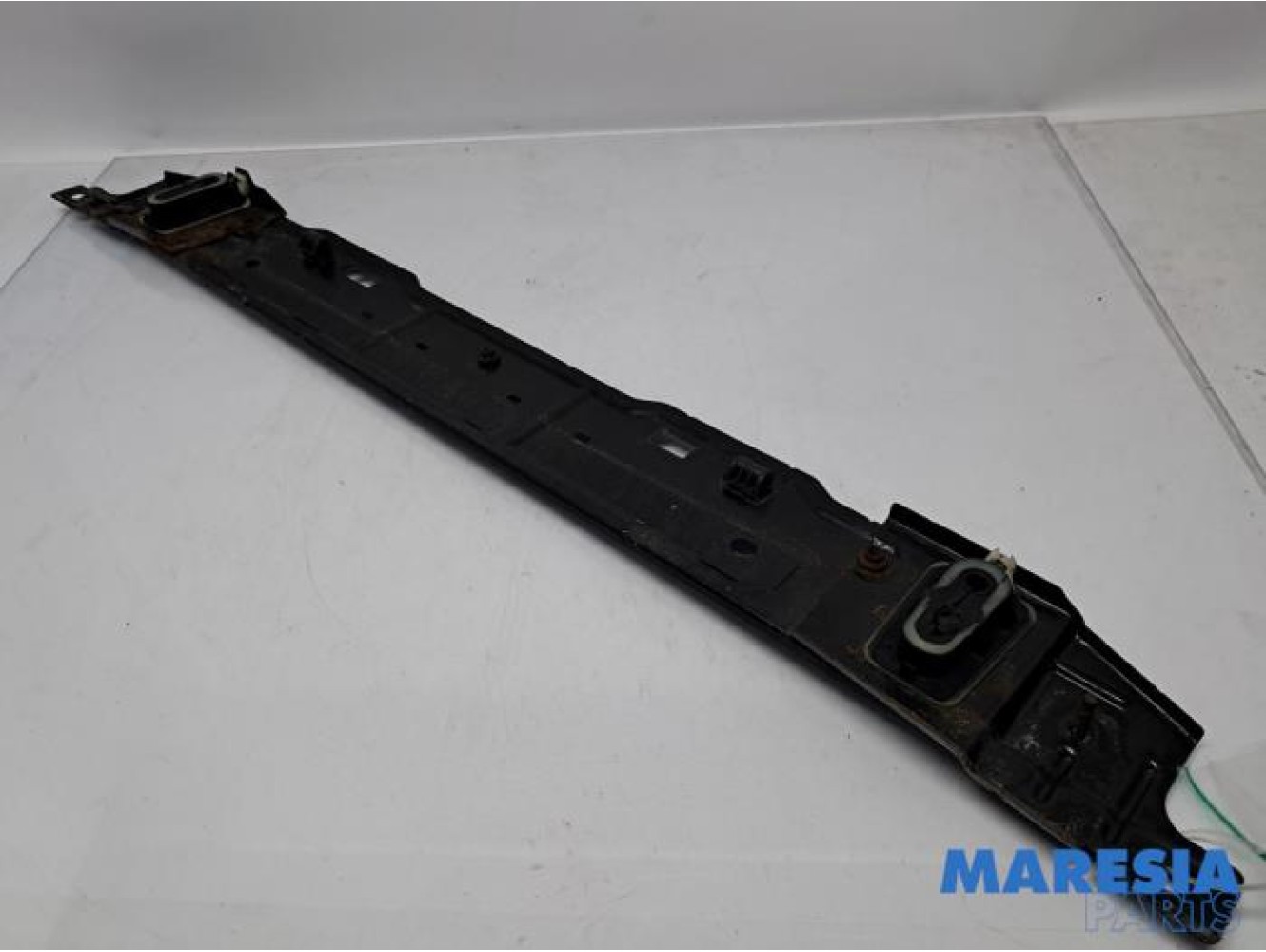 Citroen - C4 Picasso - Radiator bar