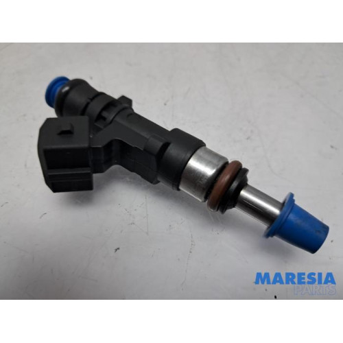 Renault - Megane - Injector (petrol injection)