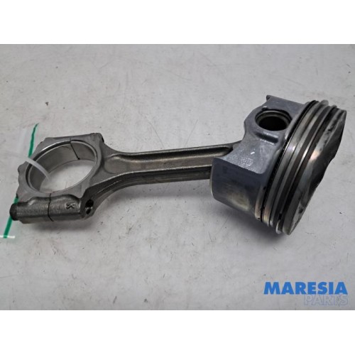 Renault - Megane - Piston