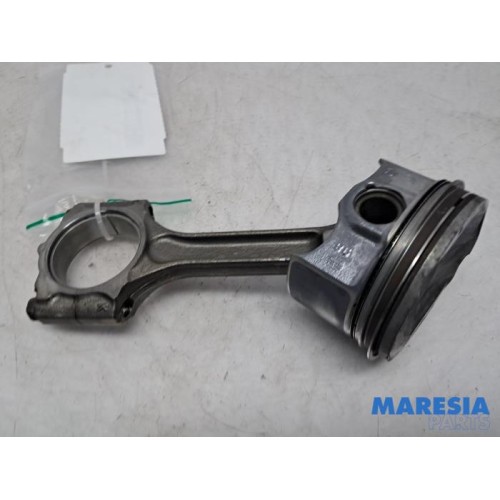 Renault - Megane - Piston
