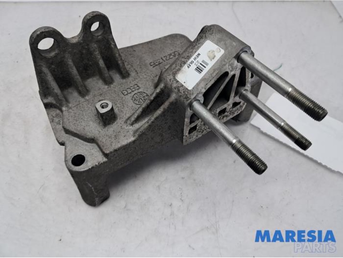 Fiat - Doblo - Engine mount