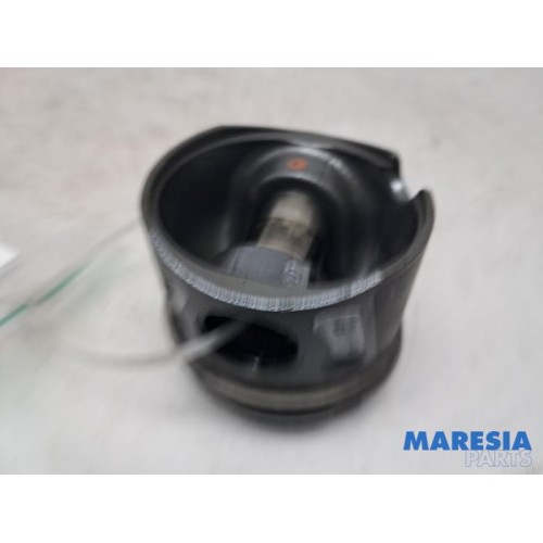 Fiat - Doblo - Piston