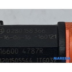 Renault - Clio - Injector (petrol injection)