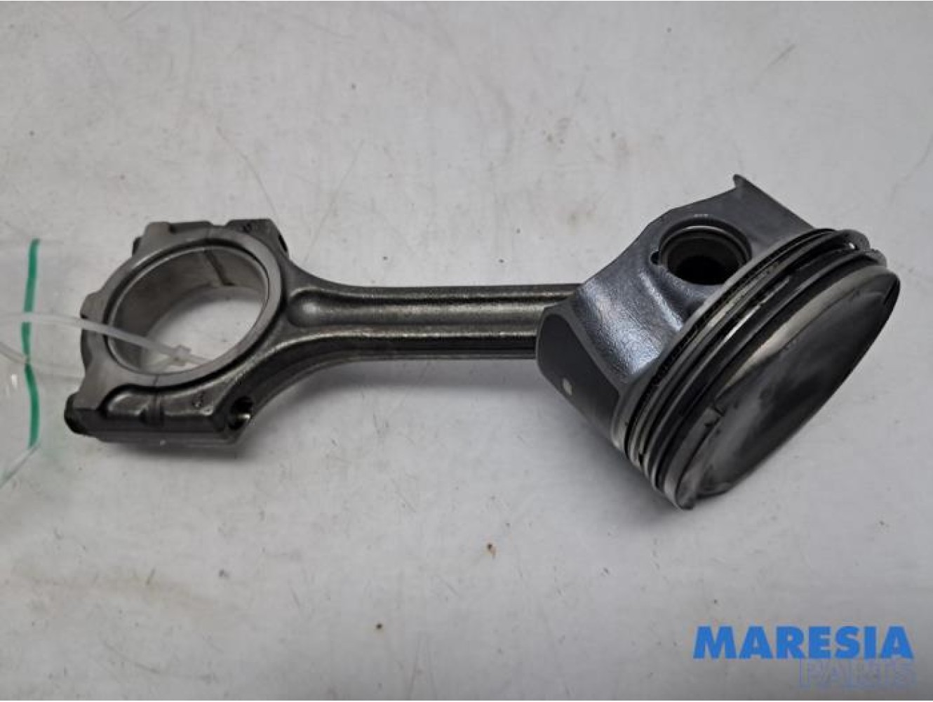 Renault - Clio - Connecting rod