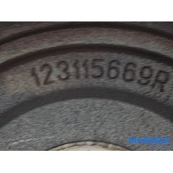 Renault - Clio - Volant moteur