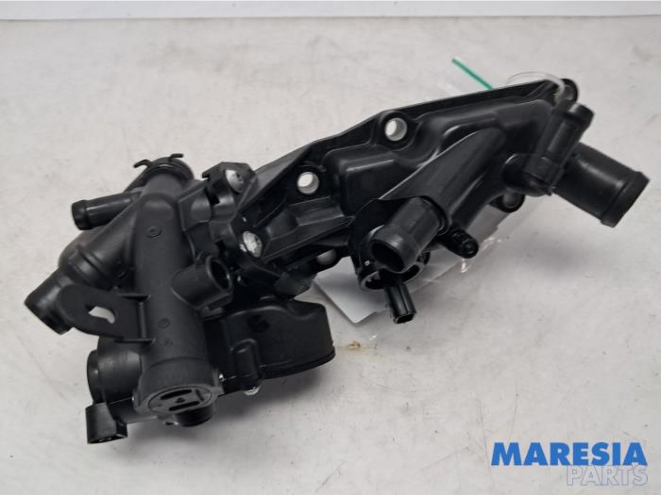 Renault - Clio - Thermostat housing