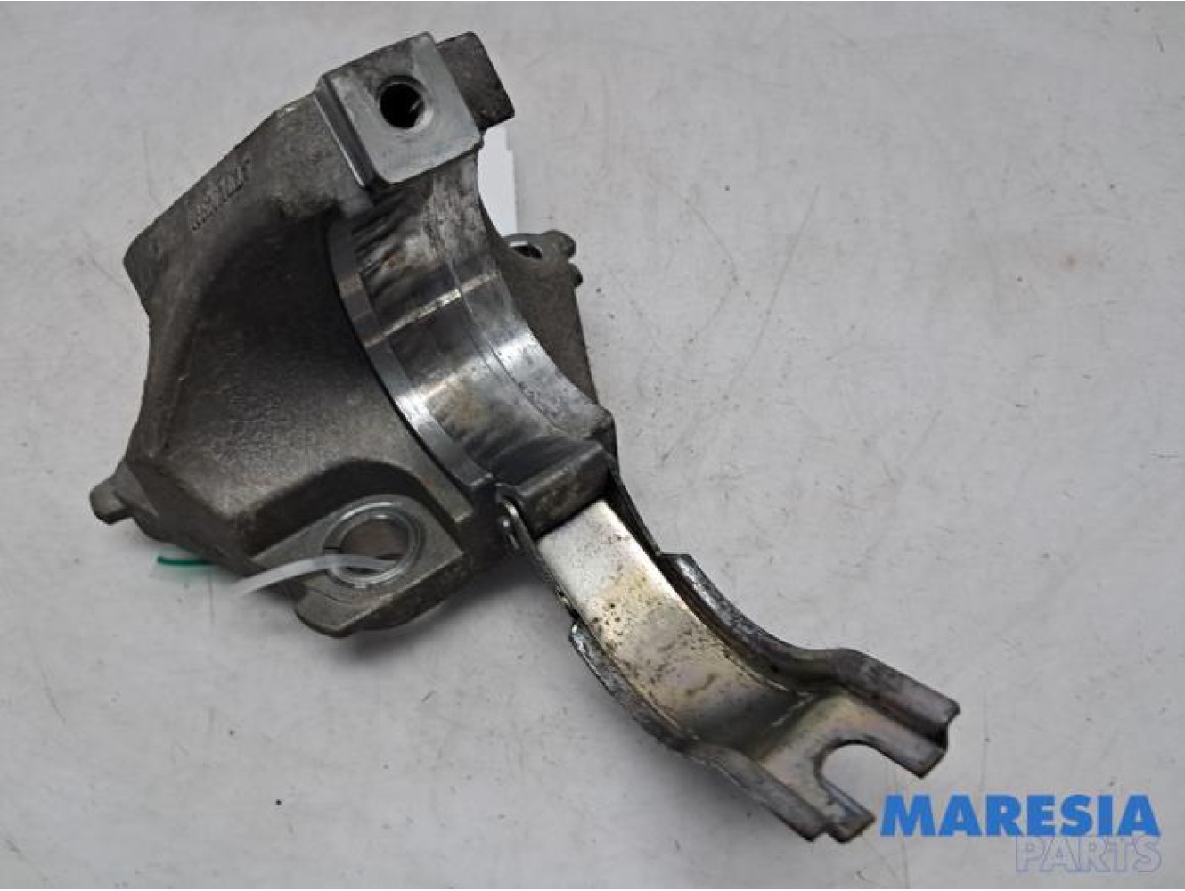 Renault - Clio - Support (miscellaneous)