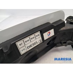 Peugeot - Partner - Tank cap cover