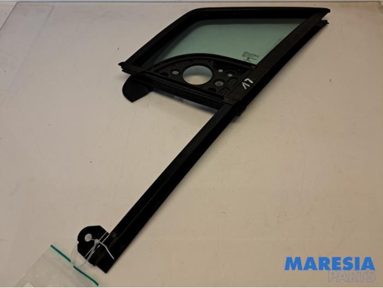 Peugeot - Partner - Quarter light, front left