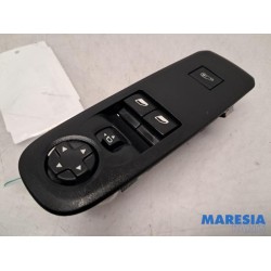 Peugeot - Partner - Multi-functional window switch