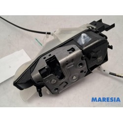Peugeot - Partner - Minibus/van rear door lock mechanism