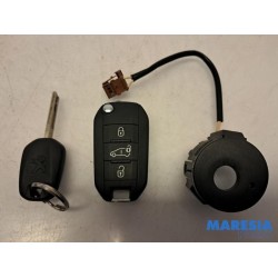 Peugeot - Partner - Engine management computer
