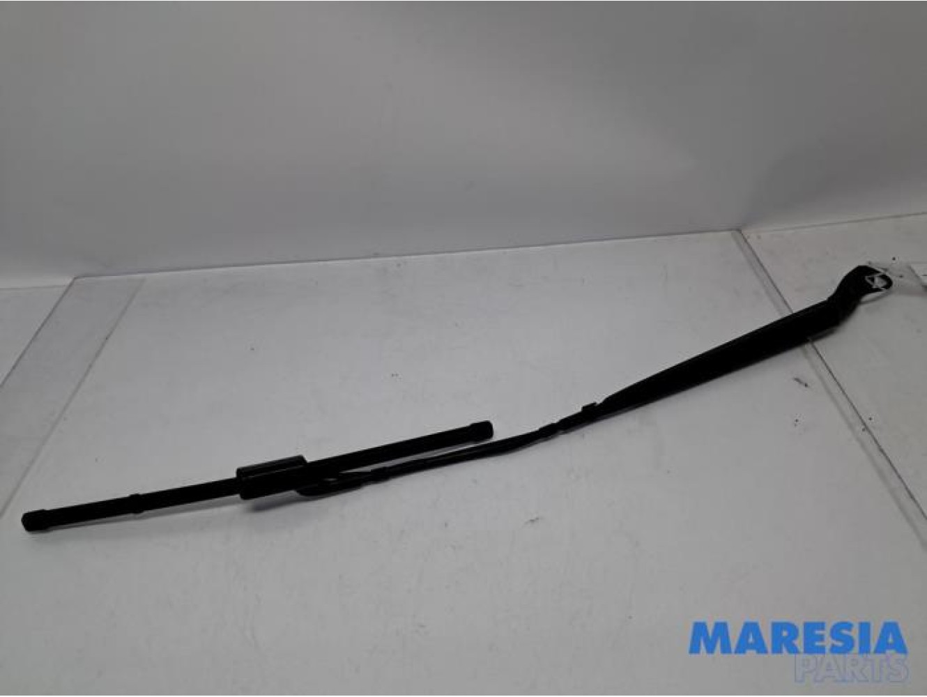 Peugeot - Partner - Front wiper arm