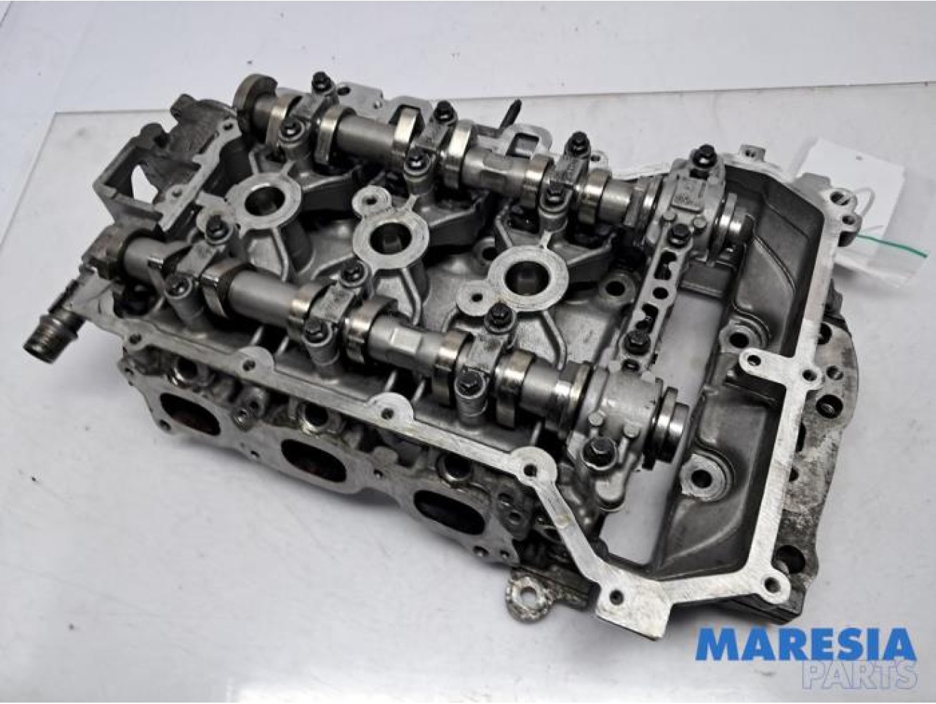Peugeot - 208 - Cylinder head