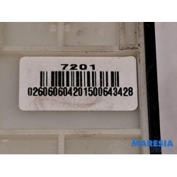Peugeot - 208 - Panneau de commandes navigation