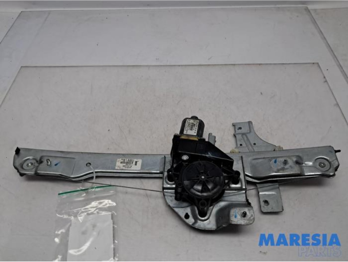 Peugeot - 208 - Window mechanism 4-door, front right