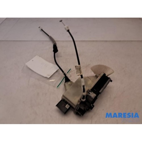 Peugeot - 208 - Door lock mechanism 4-door, front left