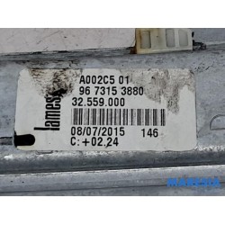 Peugeot - 208 - Rear door window mechanism 4-door, right