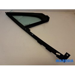 Peugeot - 208 - Quarter light, front left