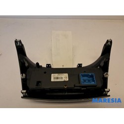 Peugeot - 208 - Heater control panel