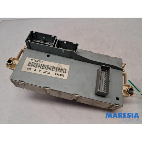 Fiat - Stilo - Fuse box