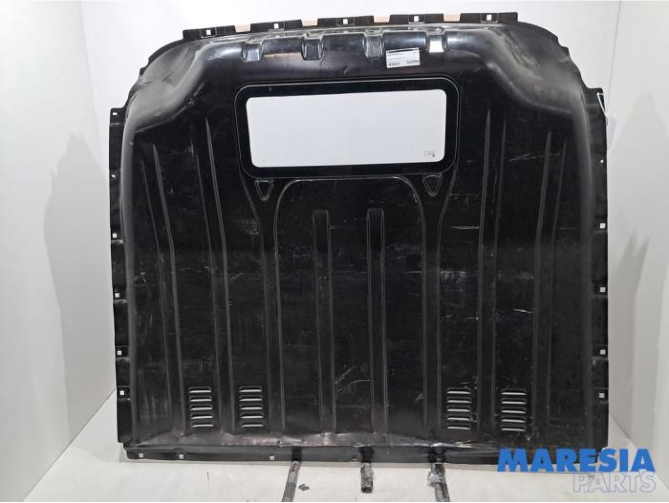 Renault - Master - Cabin bulkhead