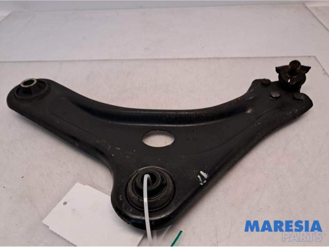 Peugeot - 208 - Querlenker unten links vorne
