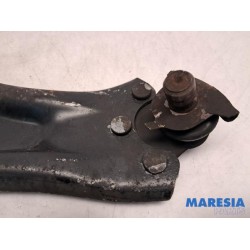 Peugeot - 208 - Querlenker unten links vorne