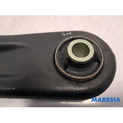 Peugeot - 208 - Querlenker unten rechts vorne