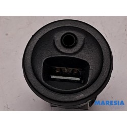 Peugeot - 208 - AUX / USB connection