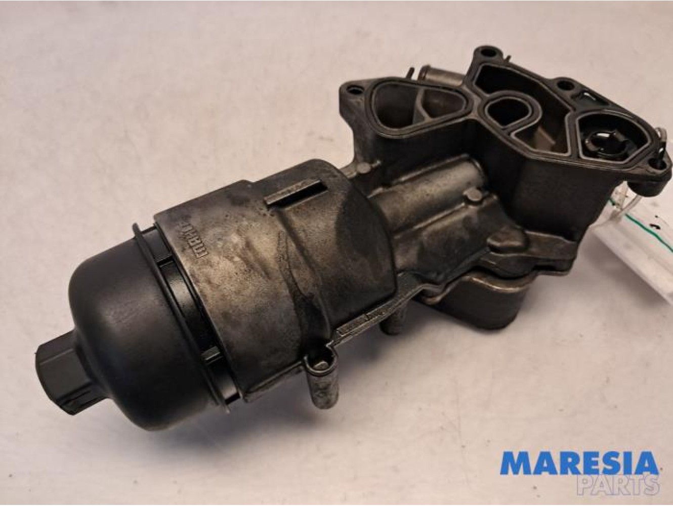 Peugeot - 308 - Oil filter holder